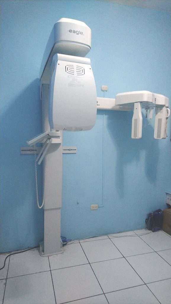 Maquina de control dental panoramico